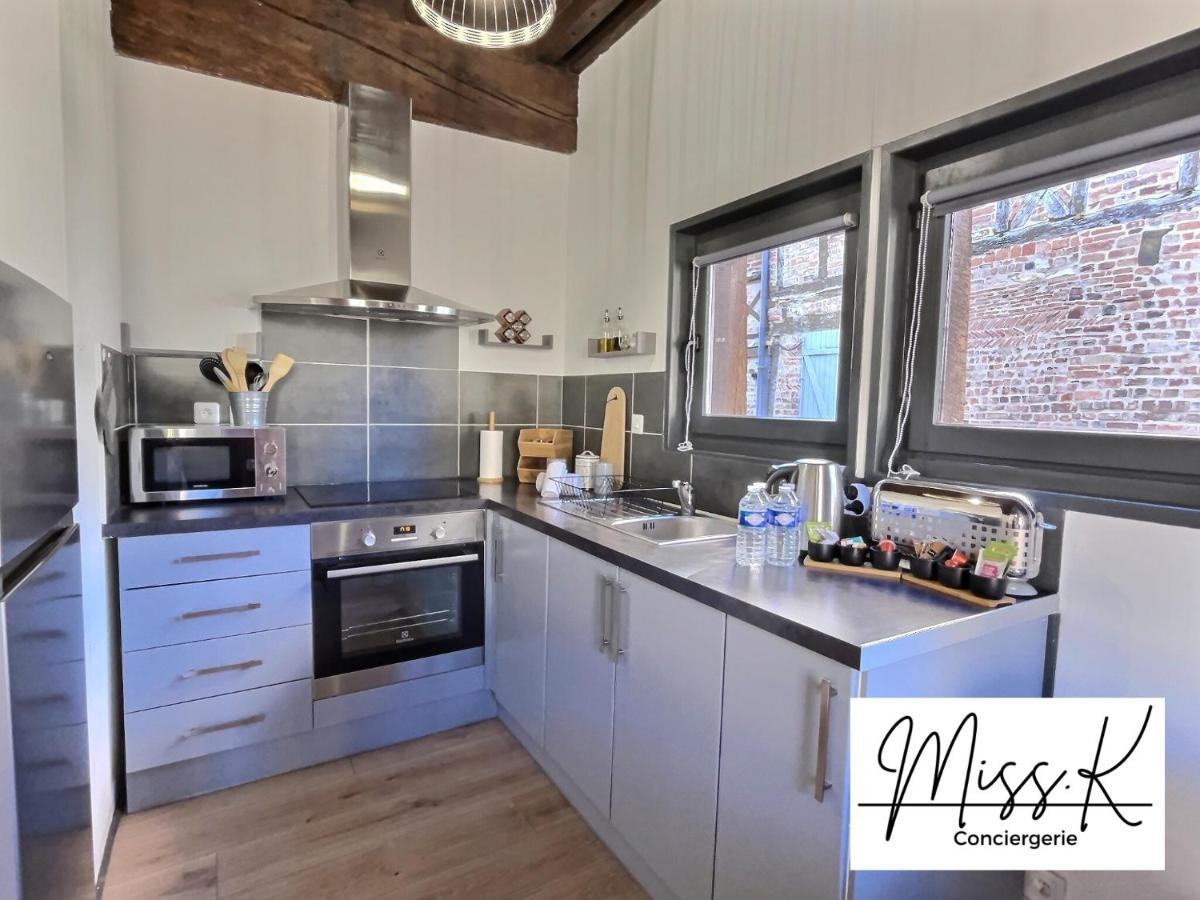 "La Fenetre Sur Le Marche" De Miss.K Conciergerie Appartement Châtillon-sur-Chalaronne Buitenkant foto