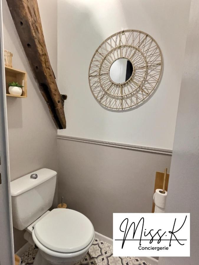 "La Fenetre Sur Le Marche" De Miss.K Conciergerie Appartement Châtillon-sur-Chalaronne Buitenkant foto