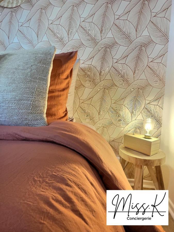 "La Fenetre Sur Le Marche" De Miss.K Conciergerie Appartement Châtillon-sur-Chalaronne Buitenkant foto
